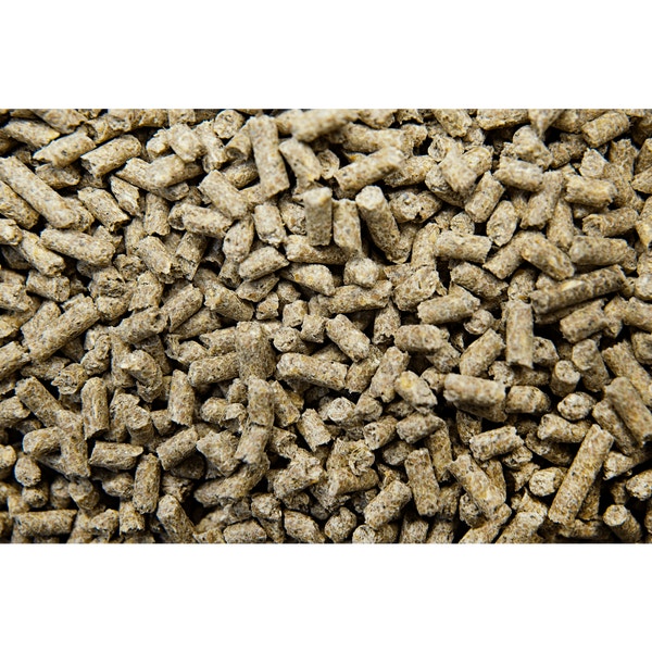 SUPREME™ 14 PELLETED FEED image 2